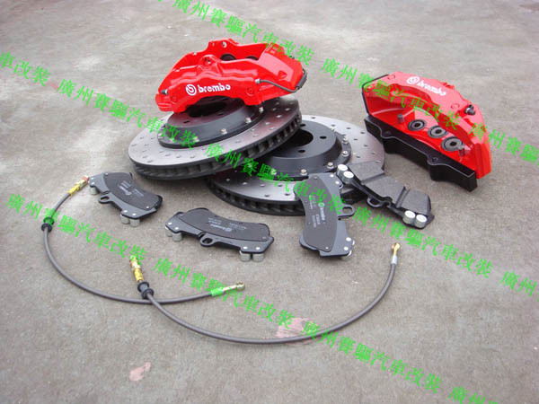 英菲尼迪FX50改BREMBO卡宴剎車