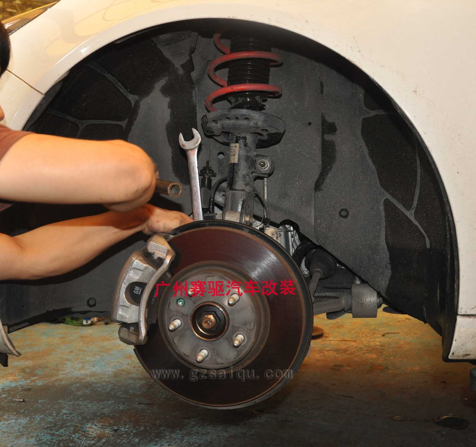 君威剎車改裝AP大六活塞