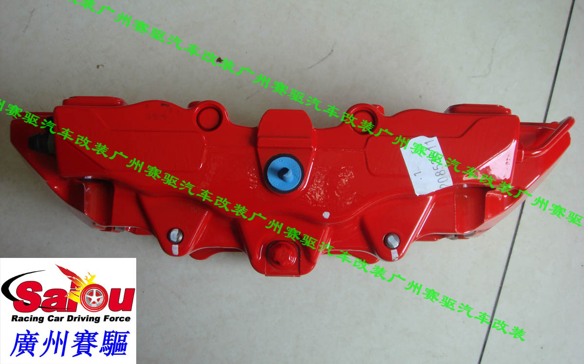 意大利BREMBO 紅色8活塞競(jìng)技版卡鉗 BREMBO GT版8活塞鮑魚(yú) 大大提升剎車(chē)性能