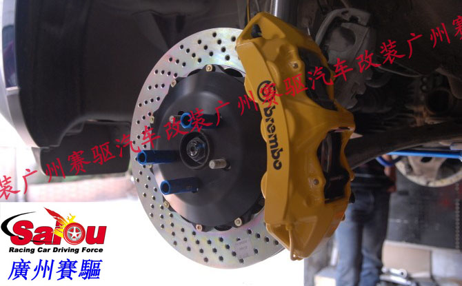 寶馬新5系F10 F18改裝BREMBO GT版剎車套裝 寶馬改裝BREMBO六活塞卡鉗競技版剎車套裝