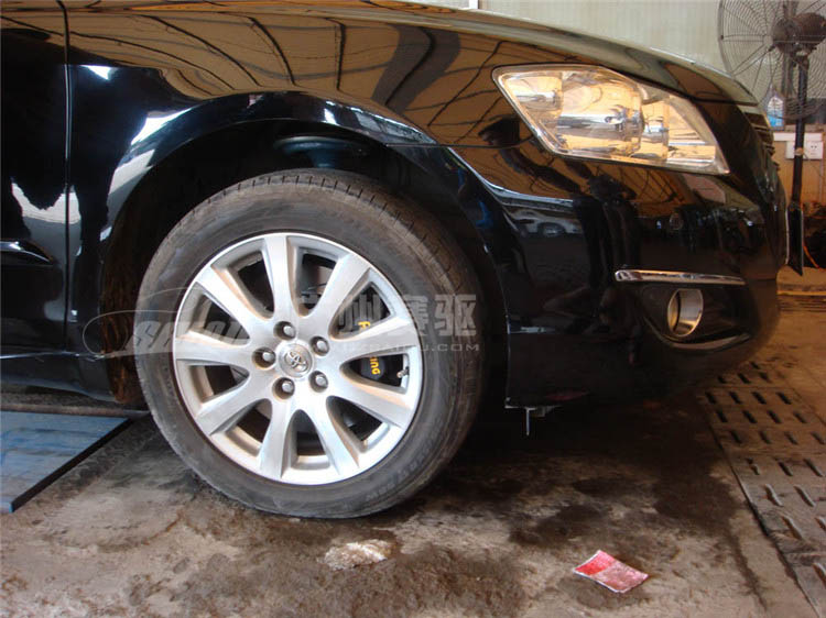 豐田凱美瑞剎車升級改裝 全套黑色AP5200配AP330碟剎車套裝