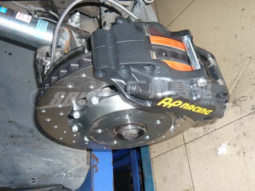 高爾夫GTI前剎車升級 AP5200剎車鮑魚 配330mm*28mm 