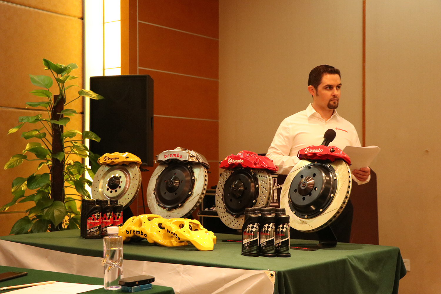 廣州賽驅有幸受邀參加意大利brembo舉辦的產品培訓