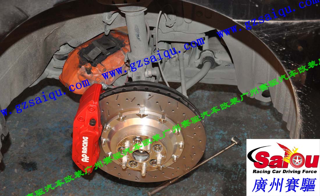 原車卡鉗與新鮑魚的比較