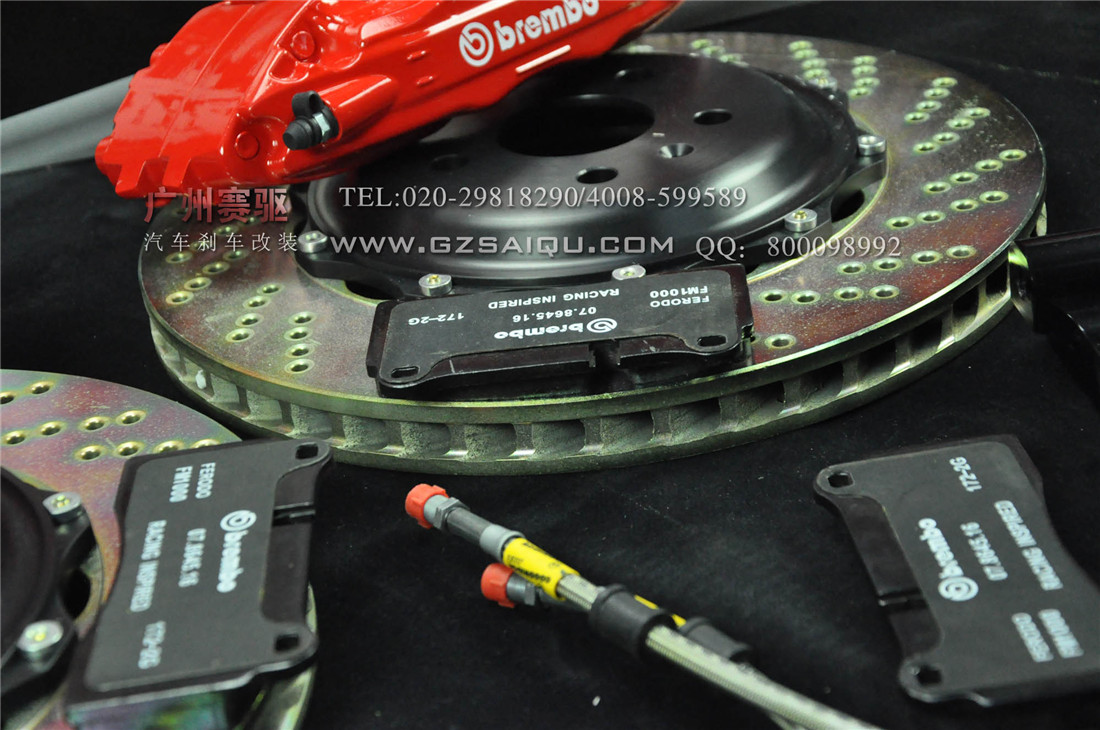 別克君威原裝位BREMBO 剎車套裝 F50大四活塞剎車鮑魚 大大提升制動力